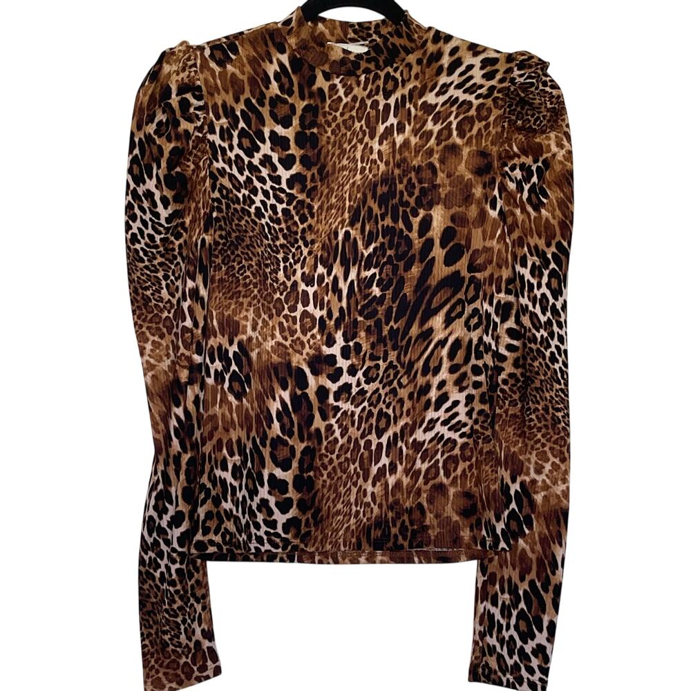 Free Kisses Top Leopard Pufff Sleeves S Trendy‎ Stretchy Fitted Mock Neck